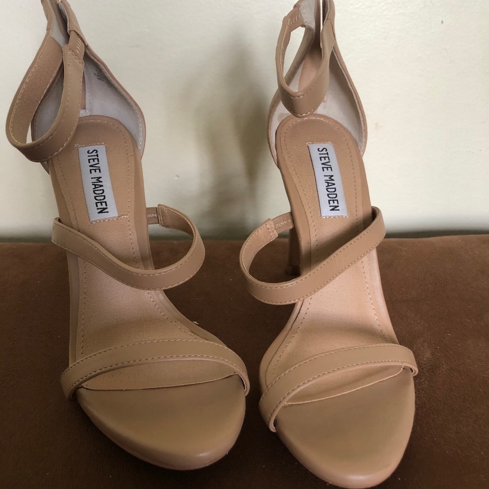 Three strap stiletto heel